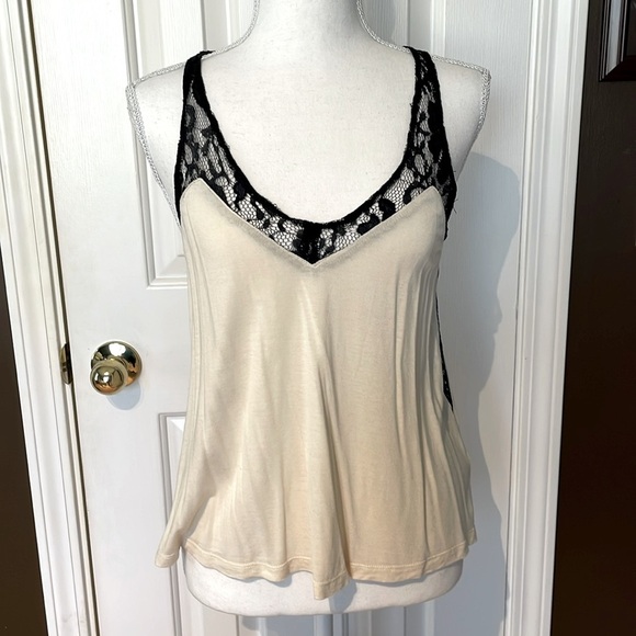 Forever 21 Beige Tank Top with Black Lace Trim. Small Petite - Picture 1 of 6